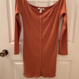 Two Long sleeve ribbed dresses size large long sleeve from forever 21